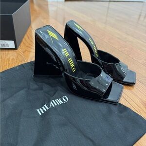 The DEVON Attico Glossy Black Heeled Mules